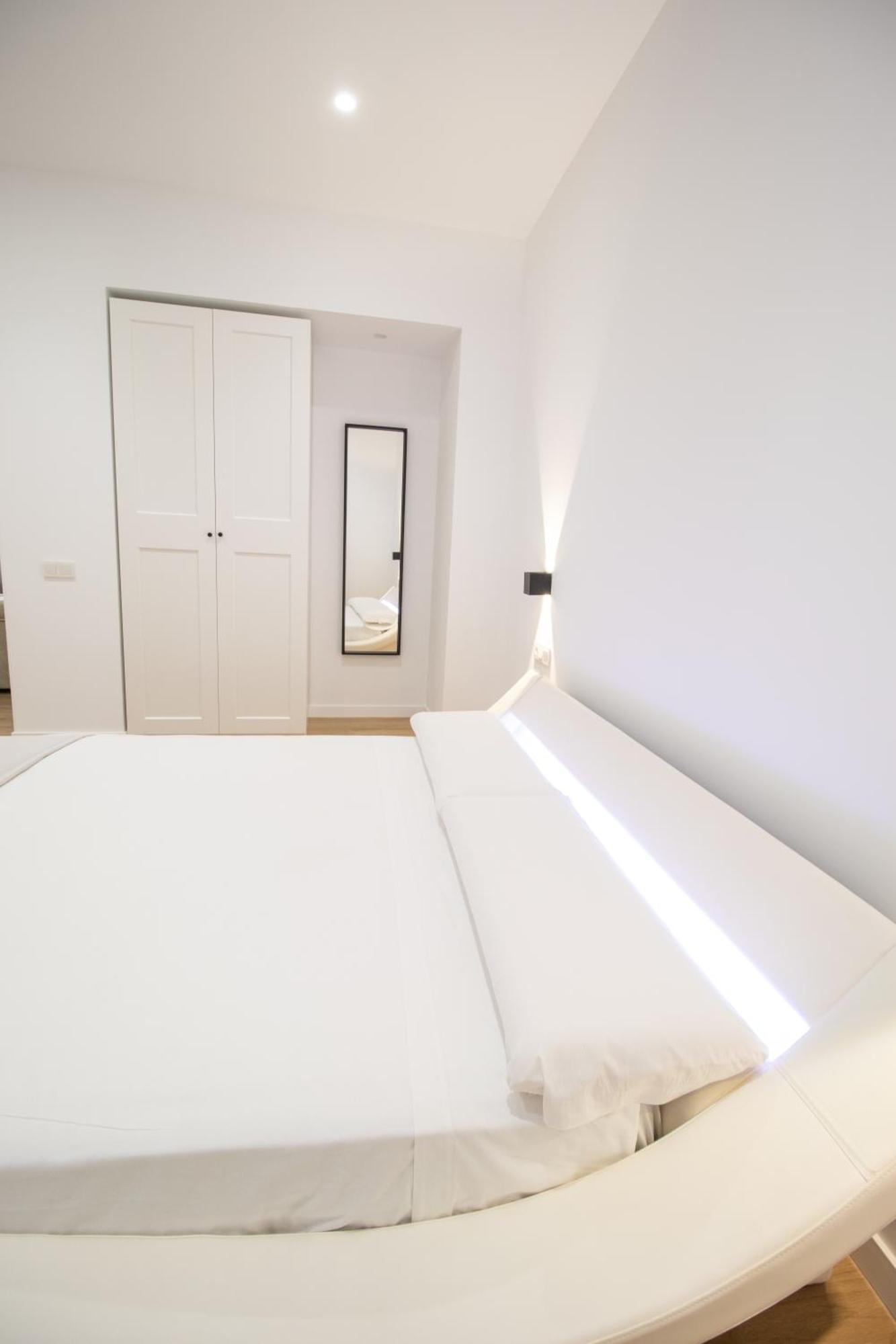 Bedtime Suites By Concept Flats Valencia Exterior foto
