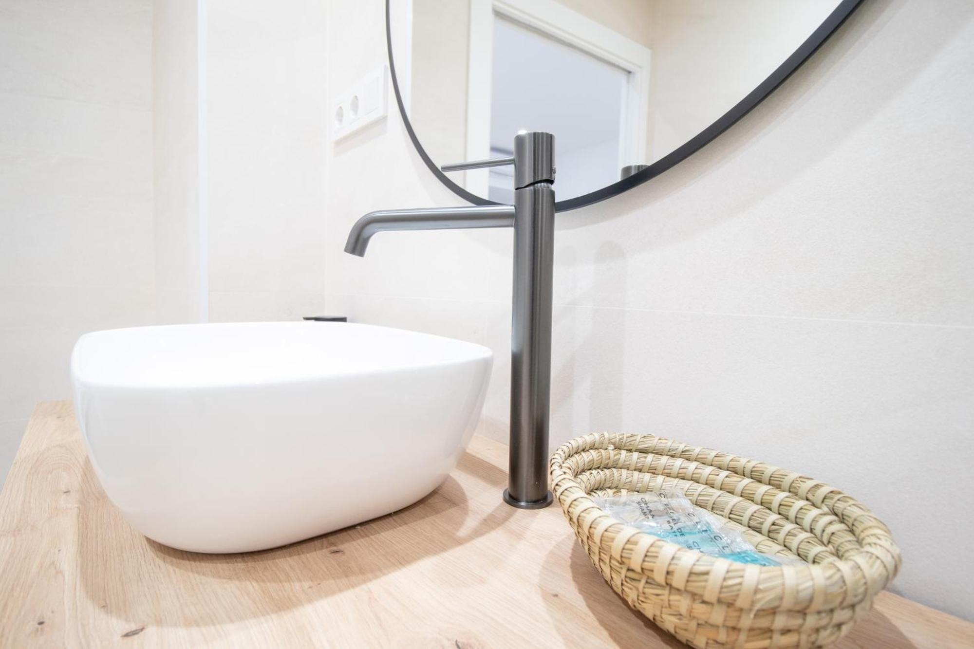 Bedtime Suites By Concept Flats Valencia Exterior foto